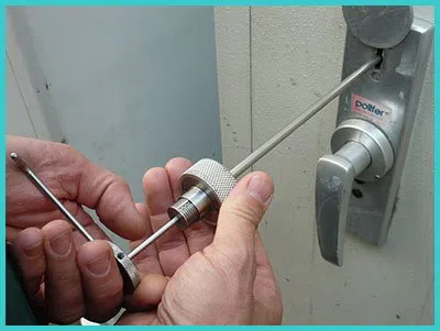 Advanced Locksmith Service Fort Worth, TX 817-357-4983 - 5-lock-opening